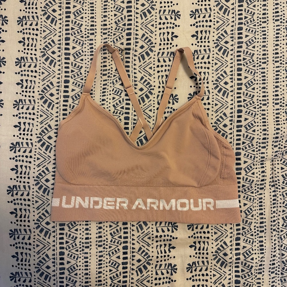 Nude M Seamless Under Armour Sports Bra